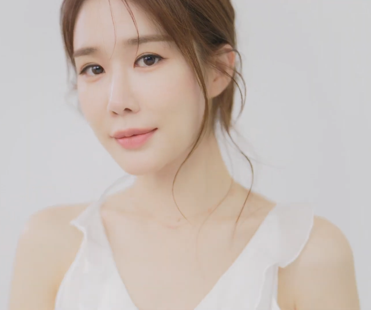 유인나 프로필 — 탐정들의 영업비밀 진행