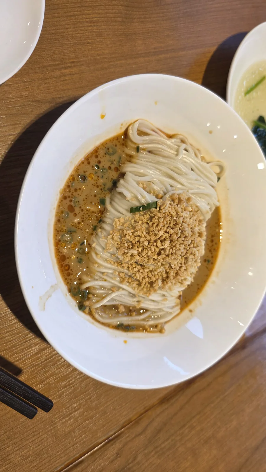 딘타이펑 단단면, 땅콩 소스와 다진 고기